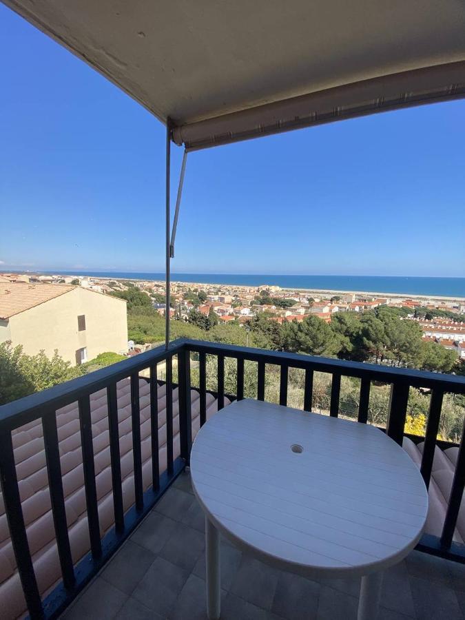 Appartement T3 Avec Terrasse Donnant Sur La Mer Sur Saint Pierre La Mer Exteriör bild