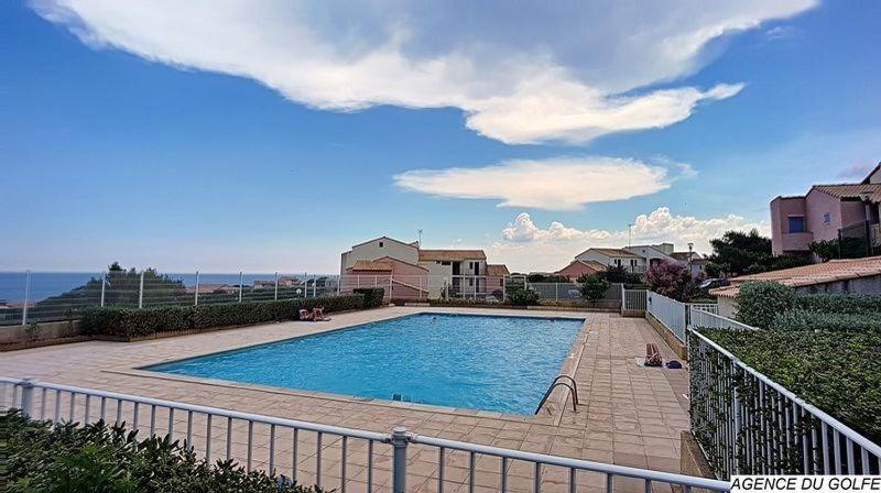 Appartement T3 Avec Terrasse Donnant Sur La Mer Sur Saint Pierre La Mer Exteriör bild